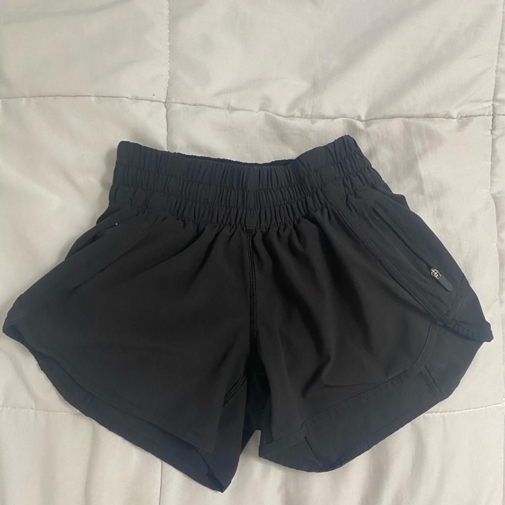 Track that Lululemon shorts